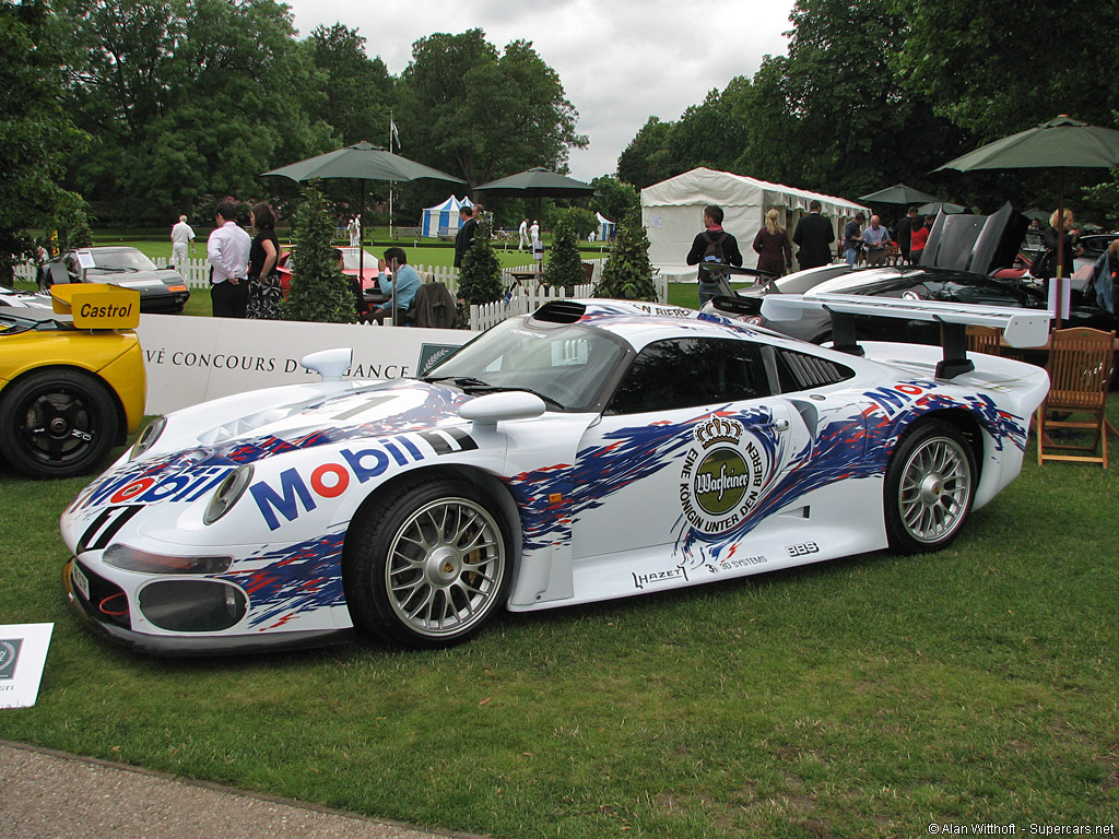 1996 Porsche 911 GT1 Gallery