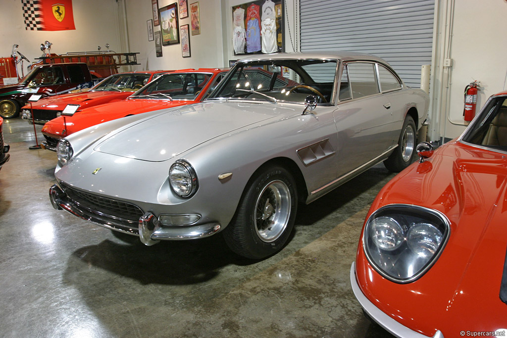 1966 Ferrari 330 GT 2+2 Series II Gallery