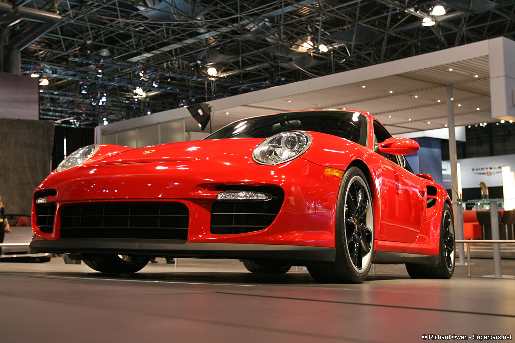 2008 Porsche 911 GT2 Gallery