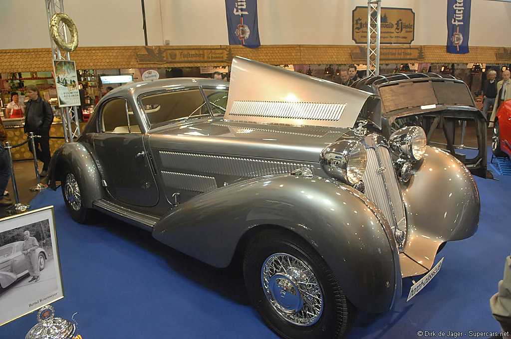 1939 Horch 853 Stromlinien Coupé Gallery