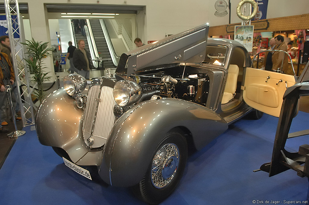 1939 Horch 853 Stromlinien Coupé Gallery