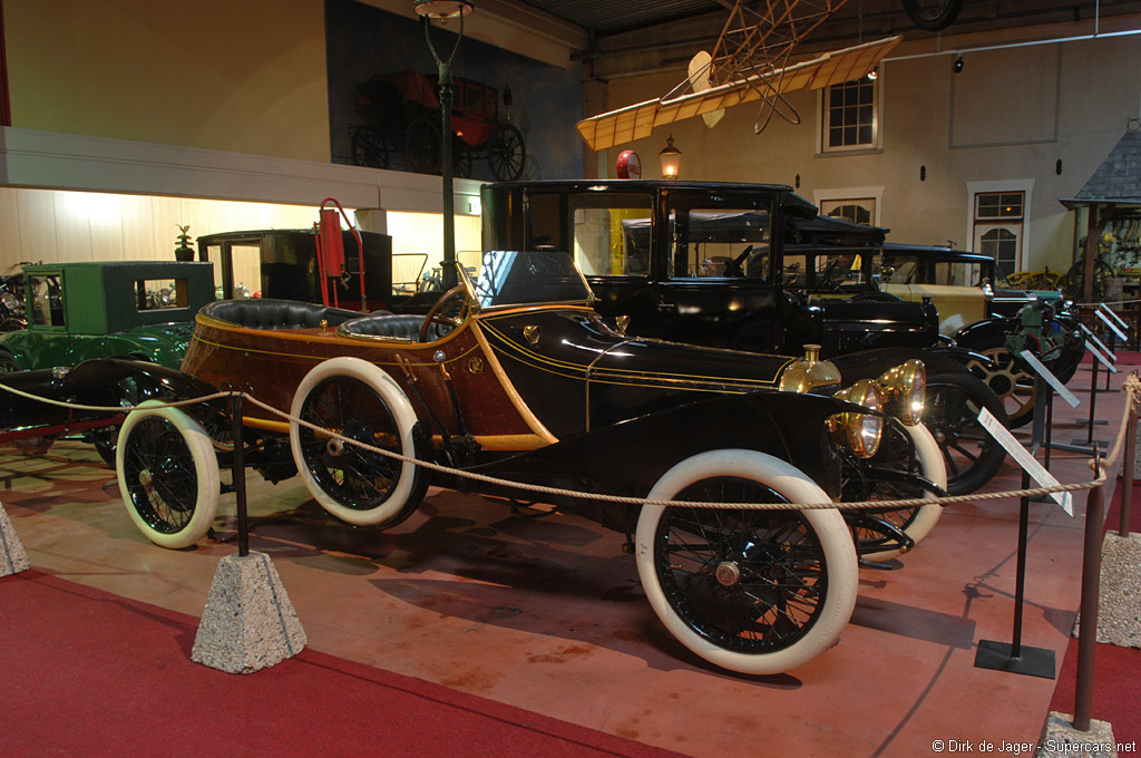 1912 Panhard et Levassor X19