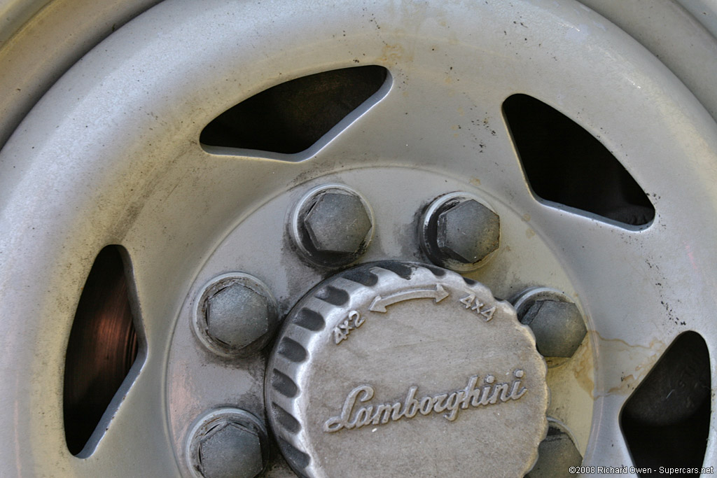 1986 Lamborghini LM002 Gallery