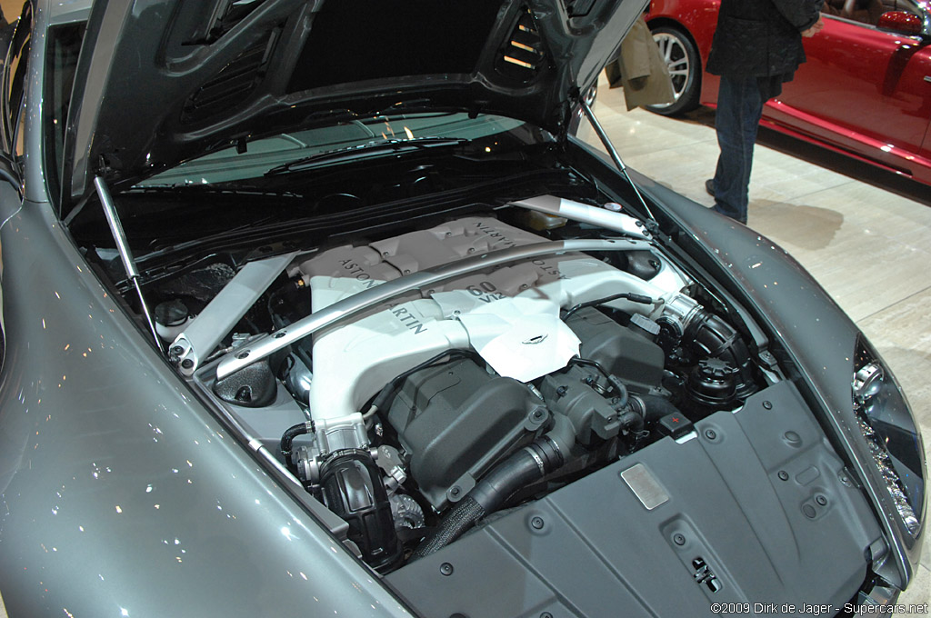 2009 Aston Martin V12 Vantage Gallery