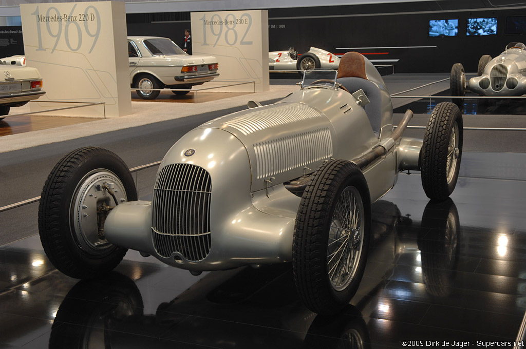 1934 Mercedes-Benz W25 Gallery