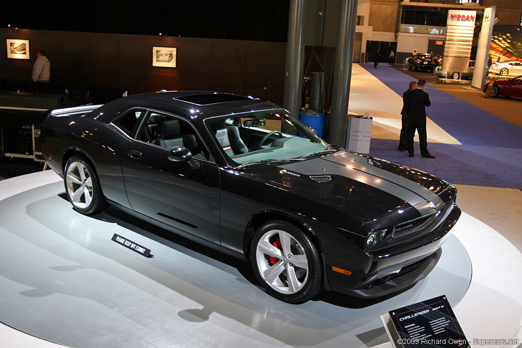 2008 Dodge Challenger SRT8 Gallery