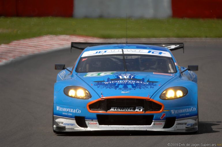 2005 Aston Martin DBR9 Gallery