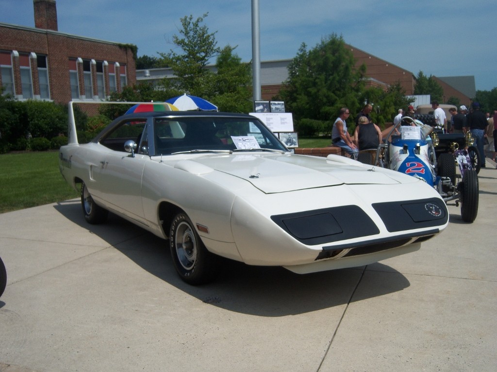 1970 Plymouth Road Runner Superbird 440 Gallery