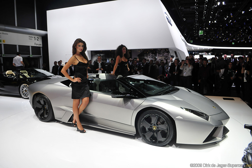 2010 Lamborghini Reventón Roadster Gallery