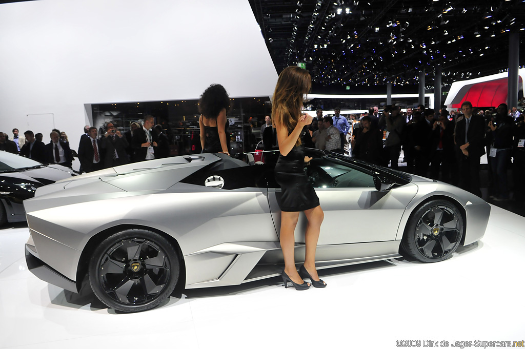 2010 Lamborghini Reventón Roadster Gallery
