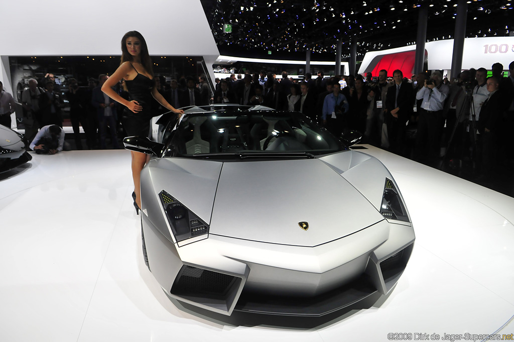 2010 Lamborghini Reventón Roadster Gallery