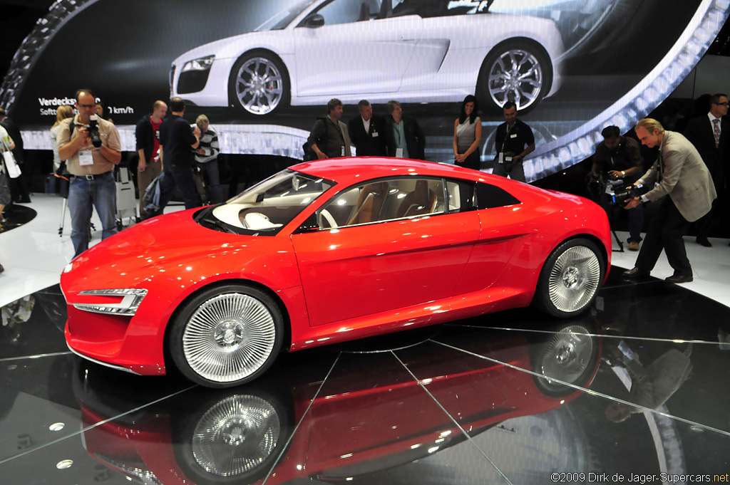 2009 Audi e-tron Gallery