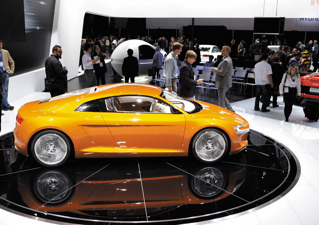 2009 Audi e-tron Gallery