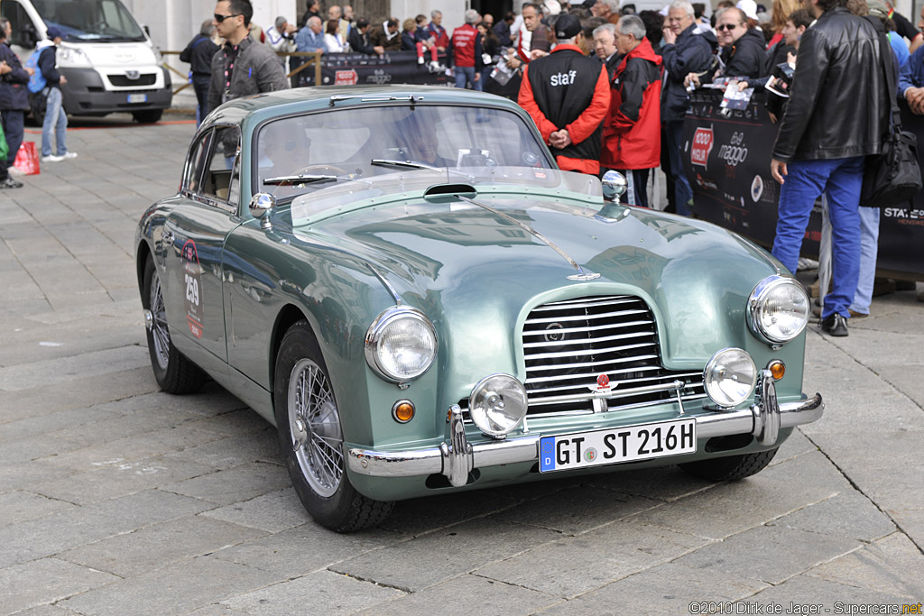 1953 Aston Martin DB2/4 Gallery