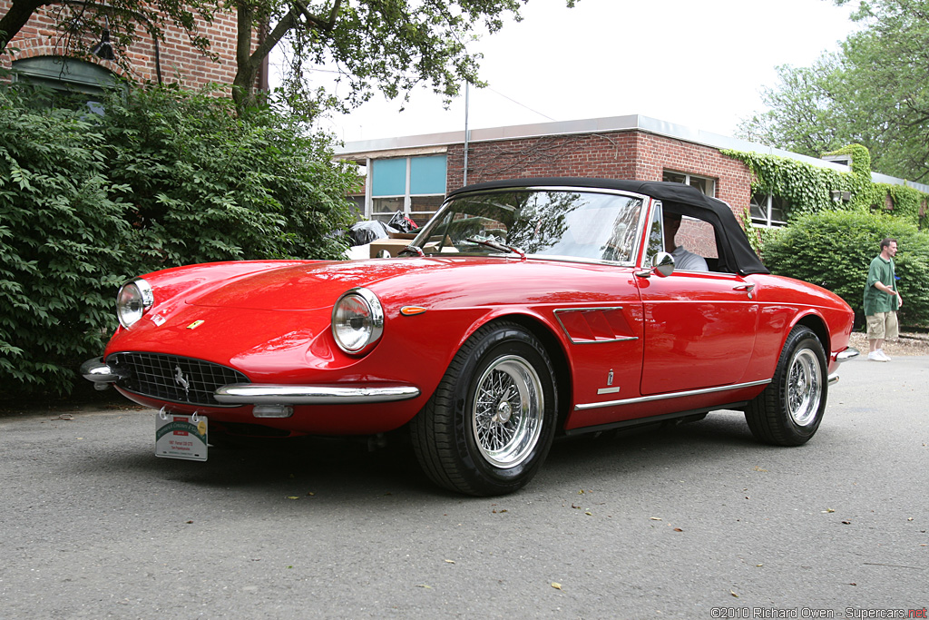 1966 Ferrari 330 GTS Gallery