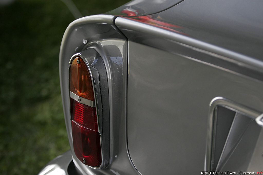 1969 Aston Martin DB6 Mark 2 Vantage Gallery