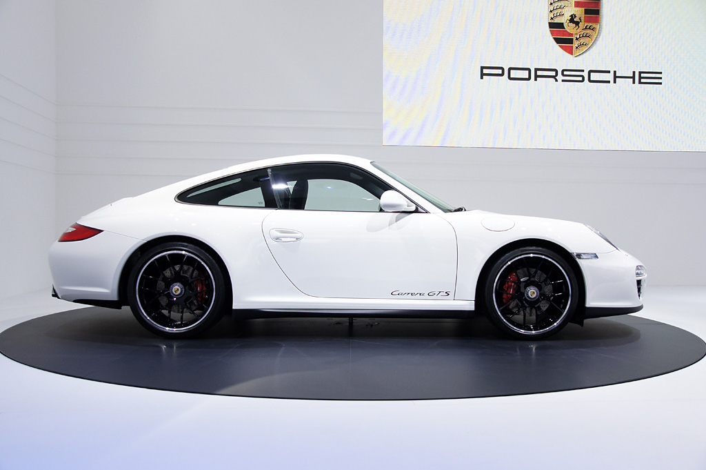 2010 Porsche 911 Carrera GTS Coupé Gallery