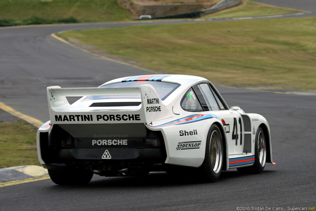 1977 Porsche 935/77 Gallery