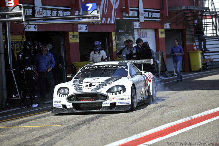 2005 Aston Martin DBR9 Gallery