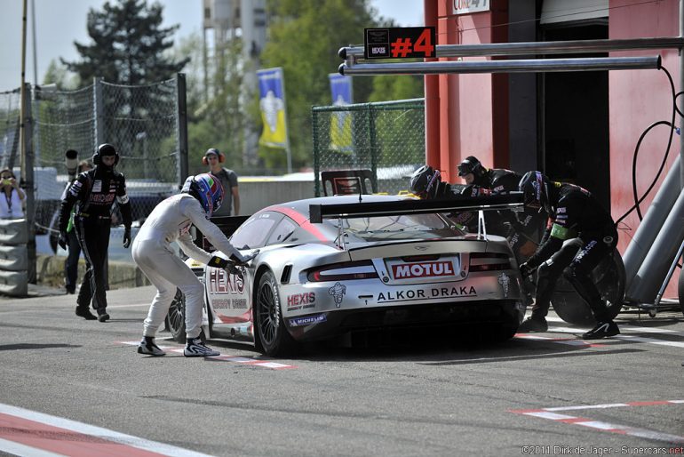 2005 Aston Martin DBR9 Gallery