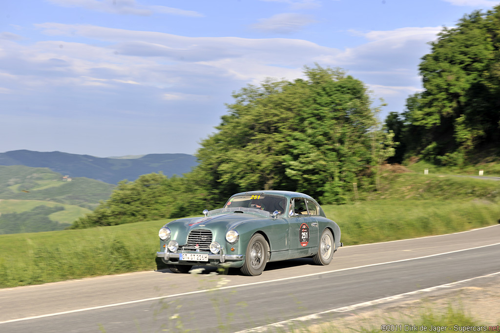 1953 Aston Martin DB2/4 Gallery