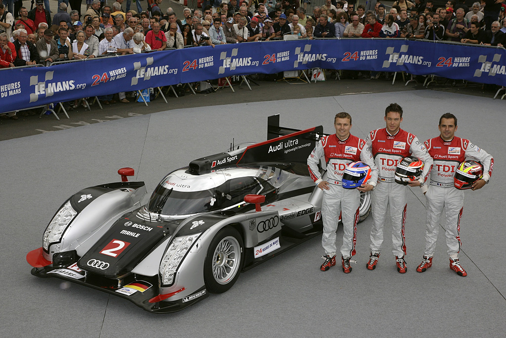 2011 Audi R18 TDI Gallery