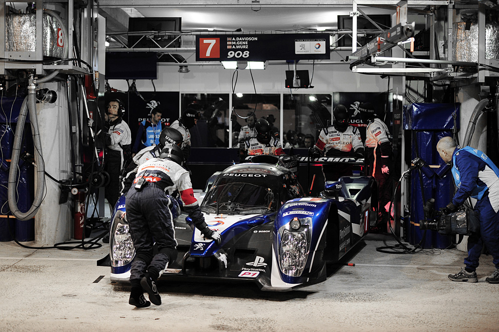 2011 Peugeot 908 Gallery