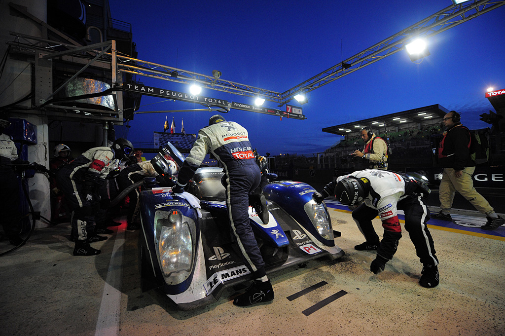 2011 Peugeot 908 Gallery