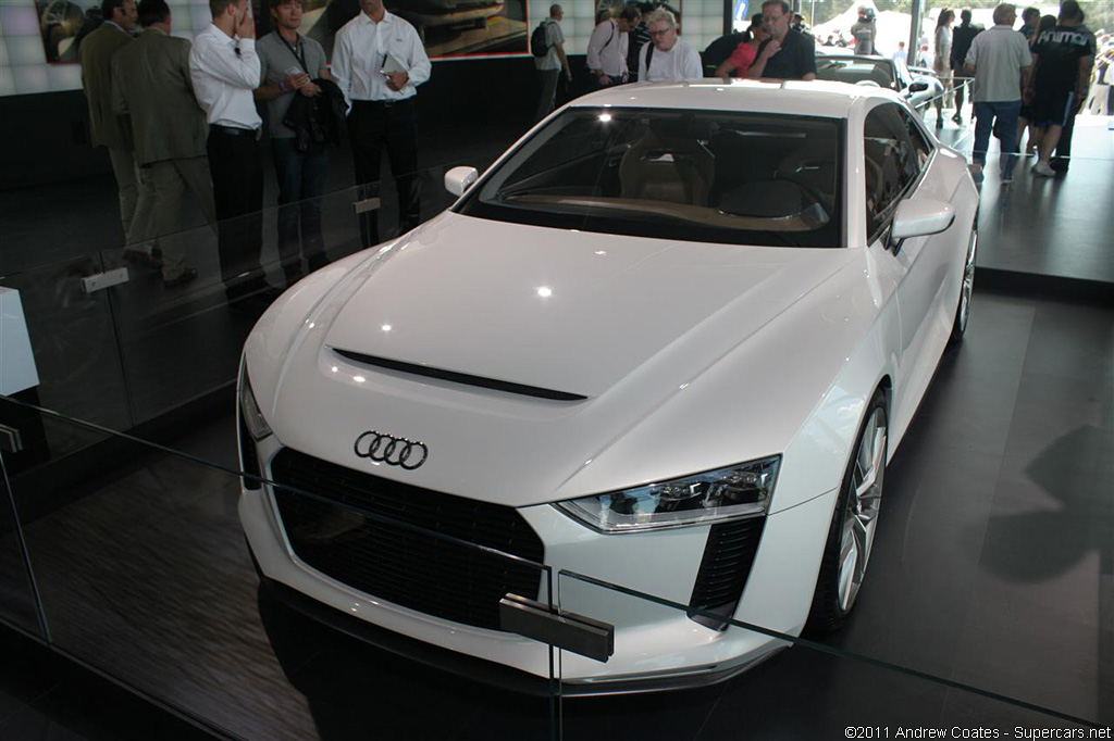 2010 Audi quattro concept Gallery