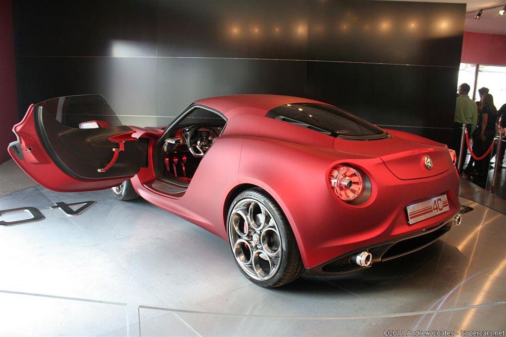 2011 Alfa Romeo 4C Concept Gallery