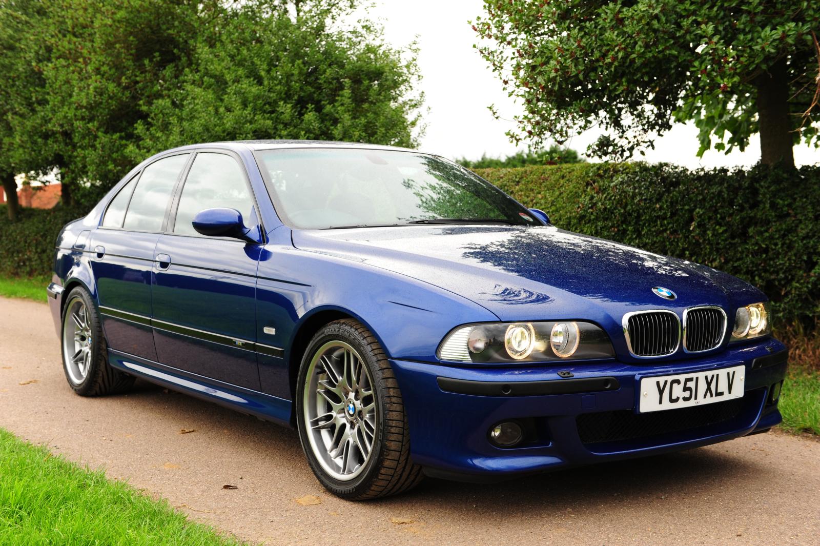 2001 BMW M5