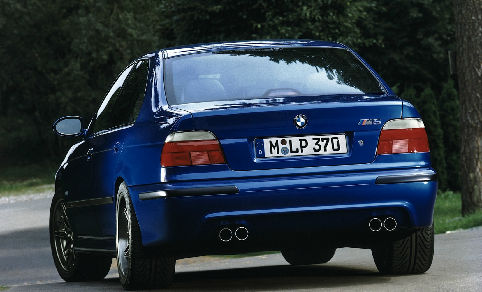 2001 BMW M5