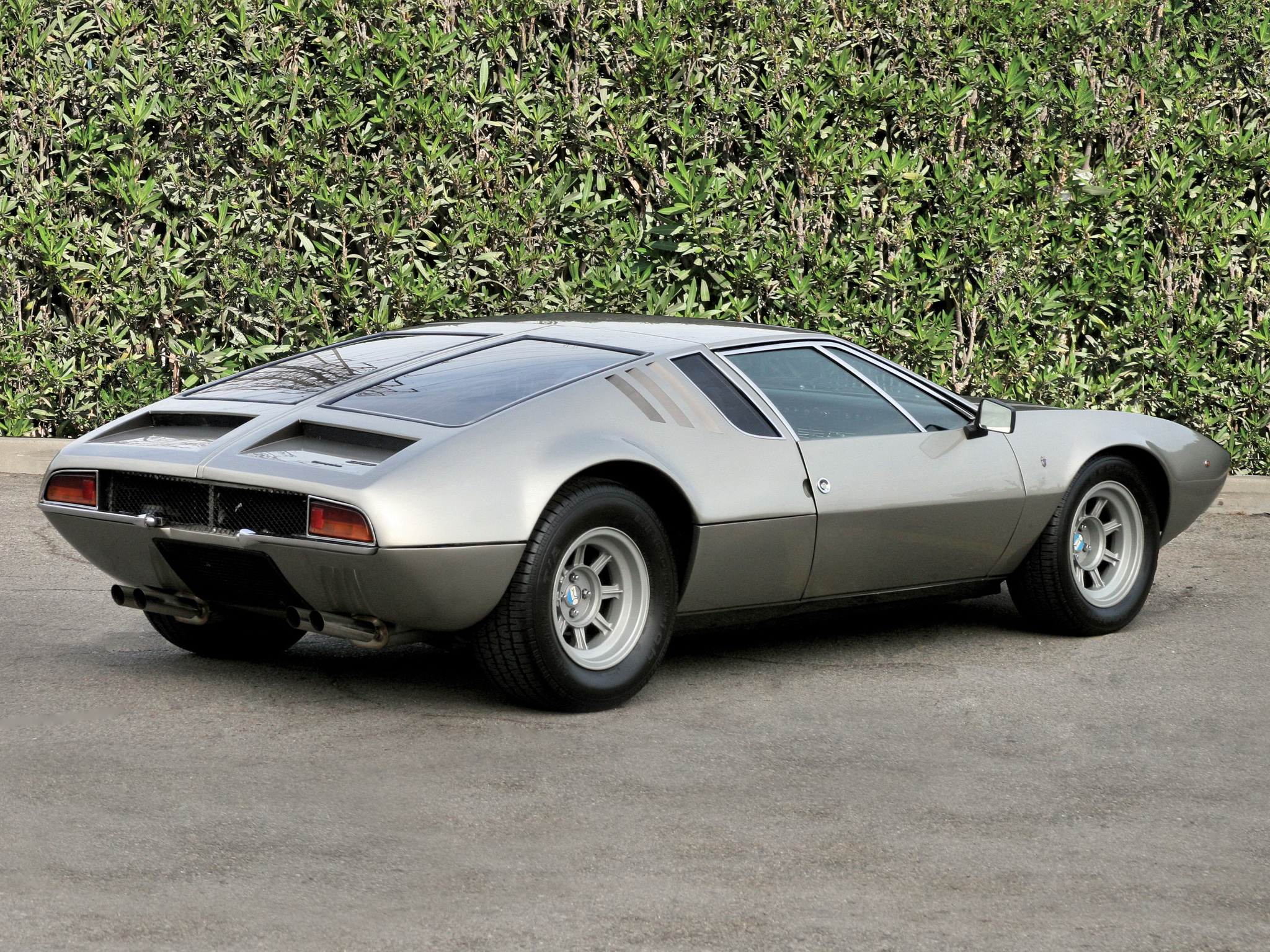 1967→1971 De Tomaso Mangusta