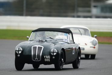 Same bloodline perhaps? Martin Hunt’s Frazer-Nash Targa Florio leads Sam Bramhall’s Porsche 356. Photo: Peter Collins