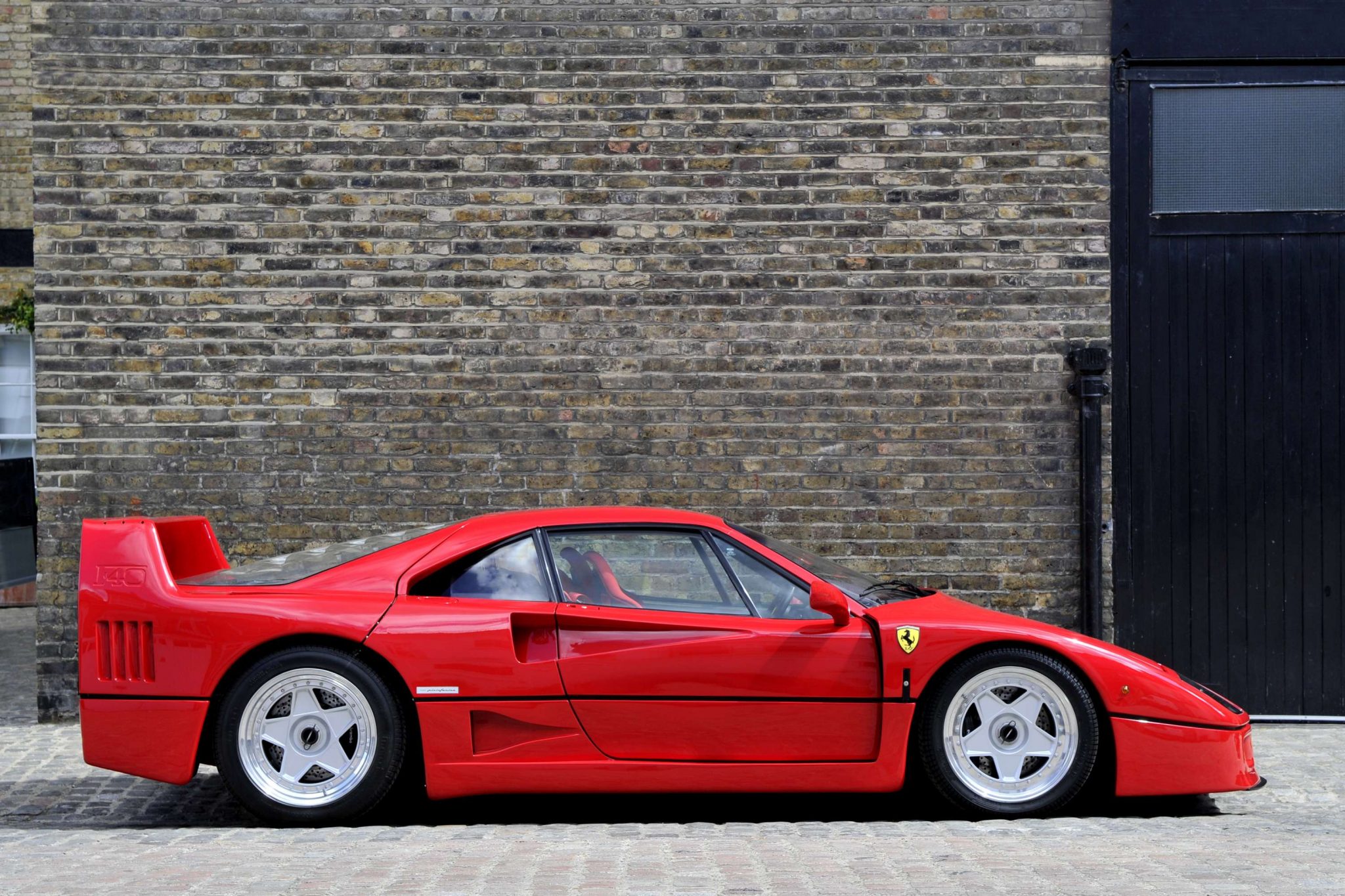 Ferrari F40 Dashboard