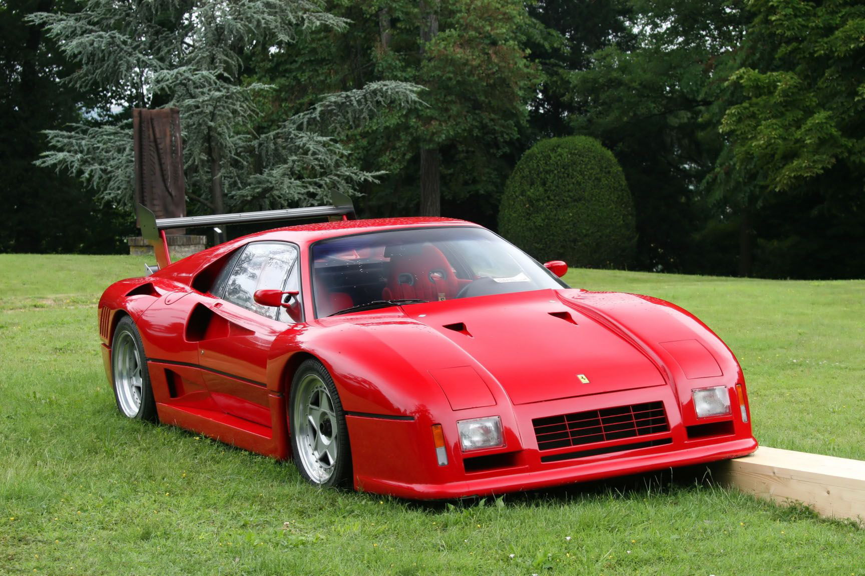 1986_Ferrari_288_GTO_Evoluzione_024_5243 | | SuperCars.net