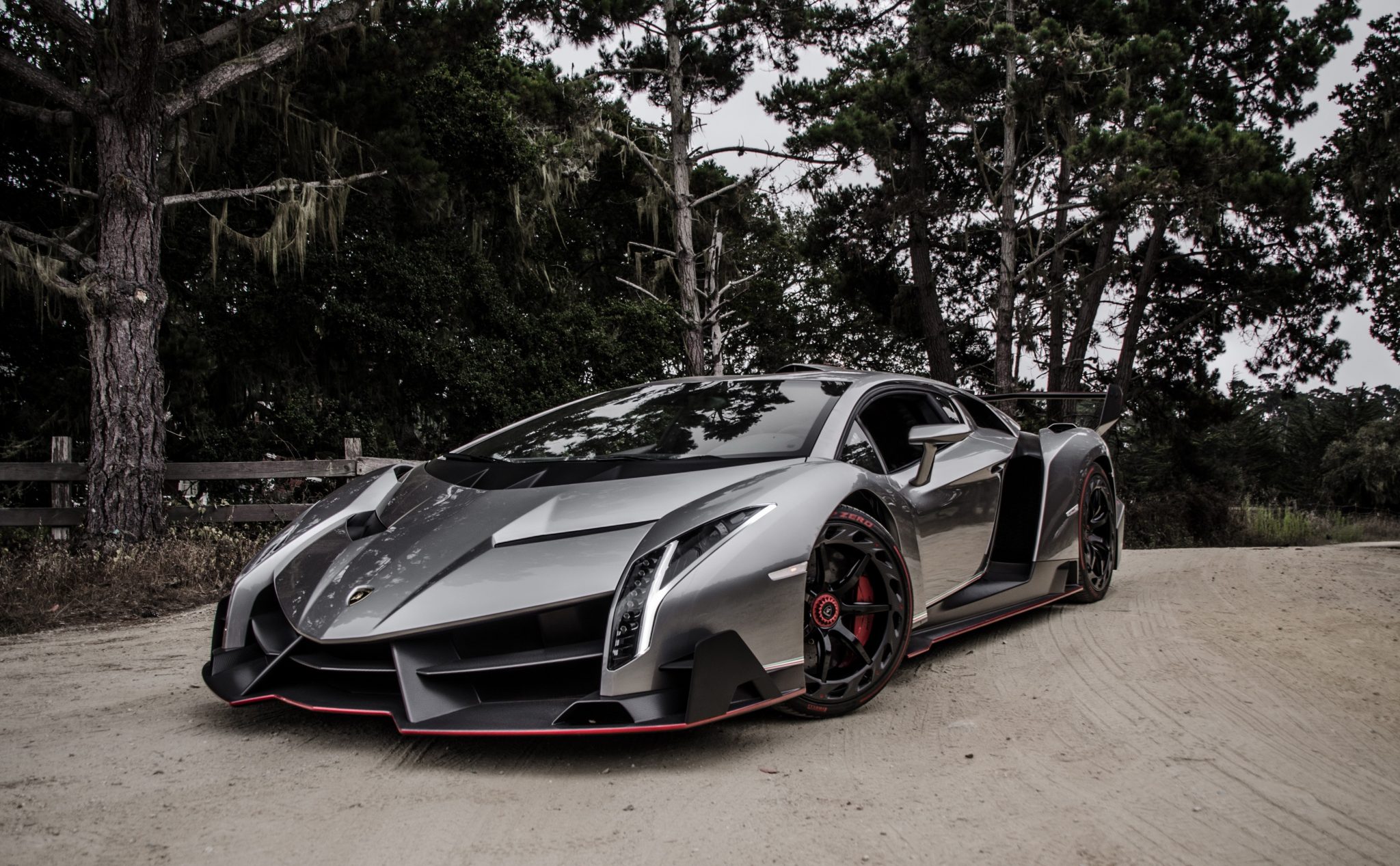 2013 Lamborghini Veneno