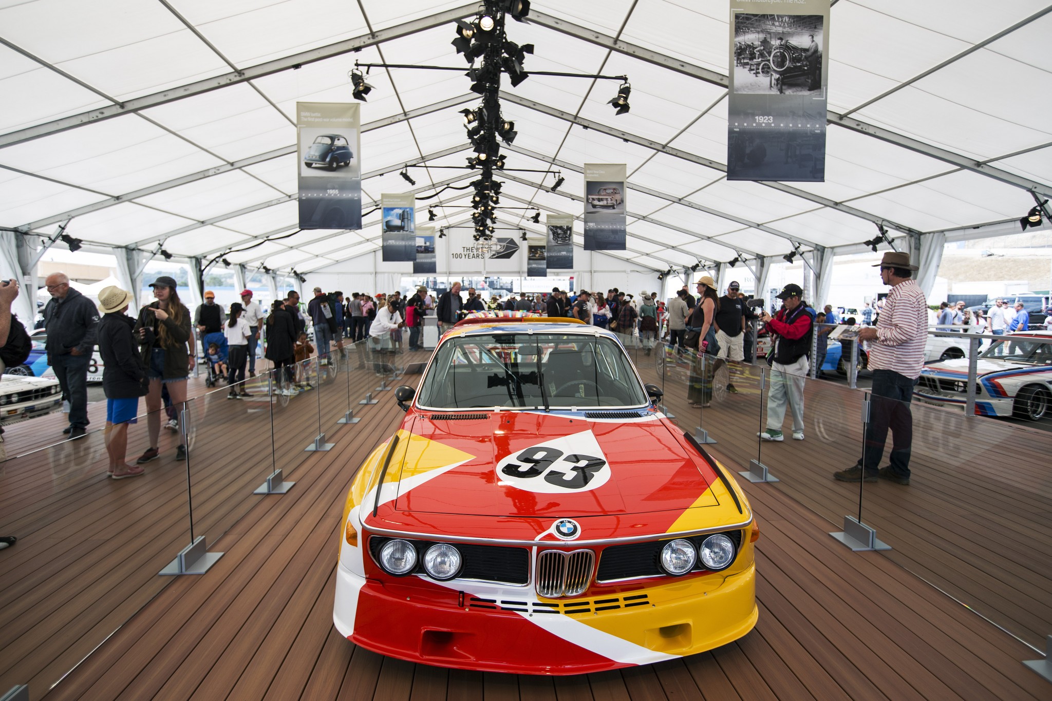 P90231491_highRes_bmw-celebrates-100th