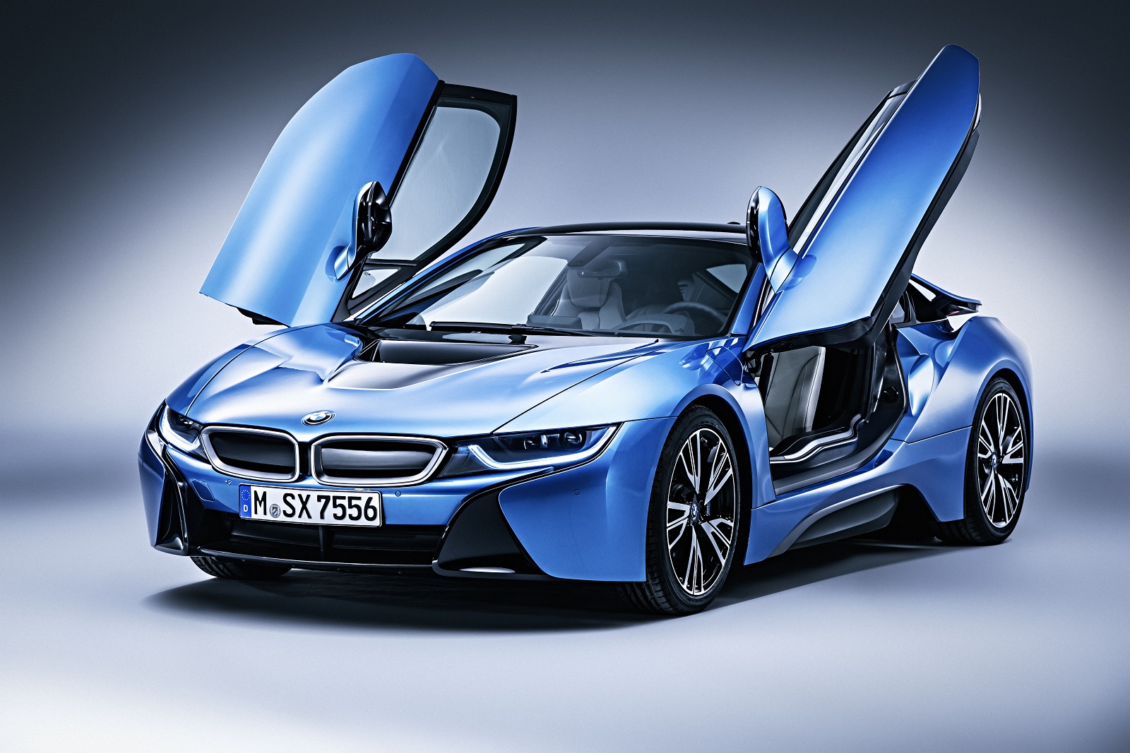 electric-bmw-i8-28