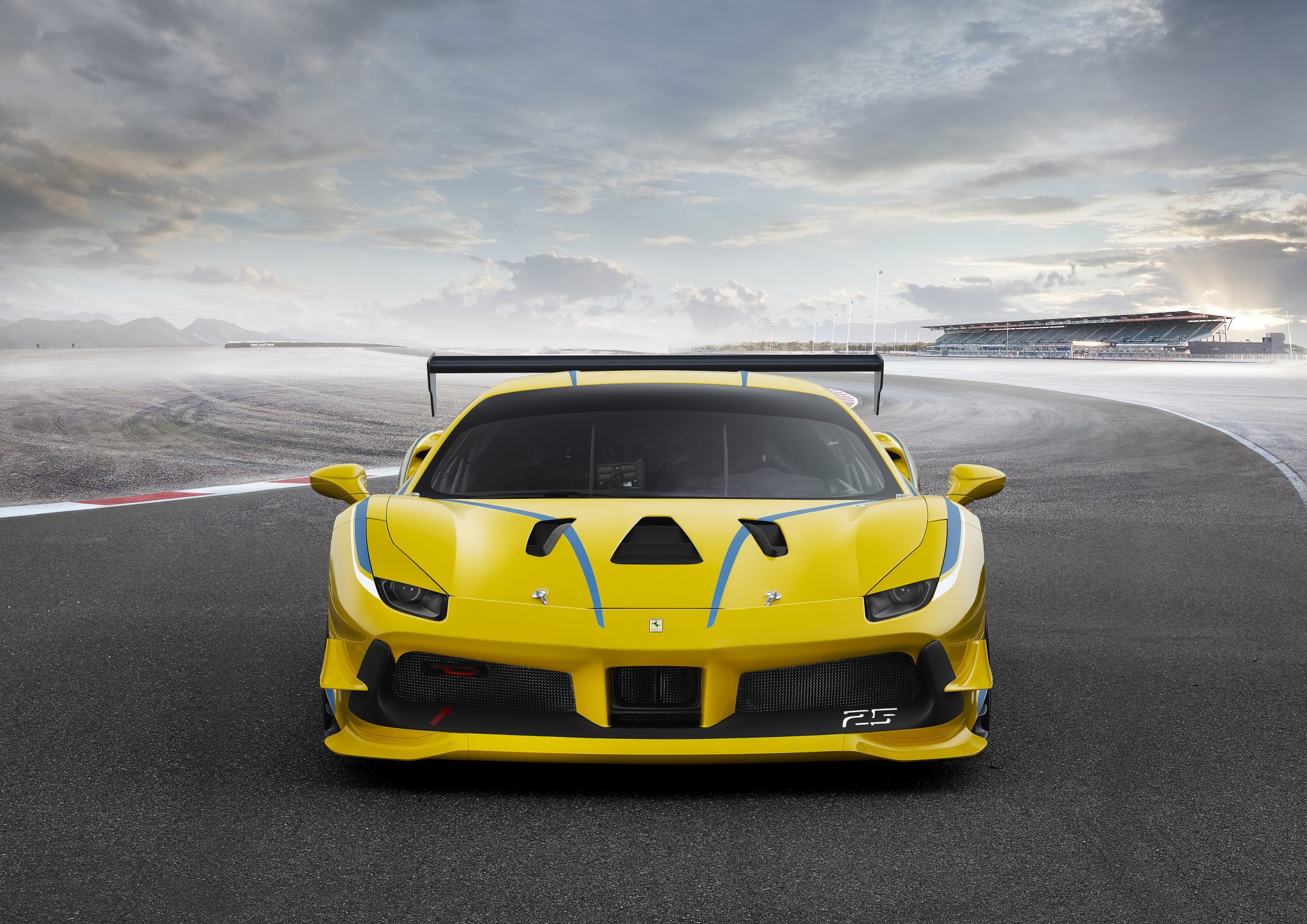 ferrari_488_challenge_2