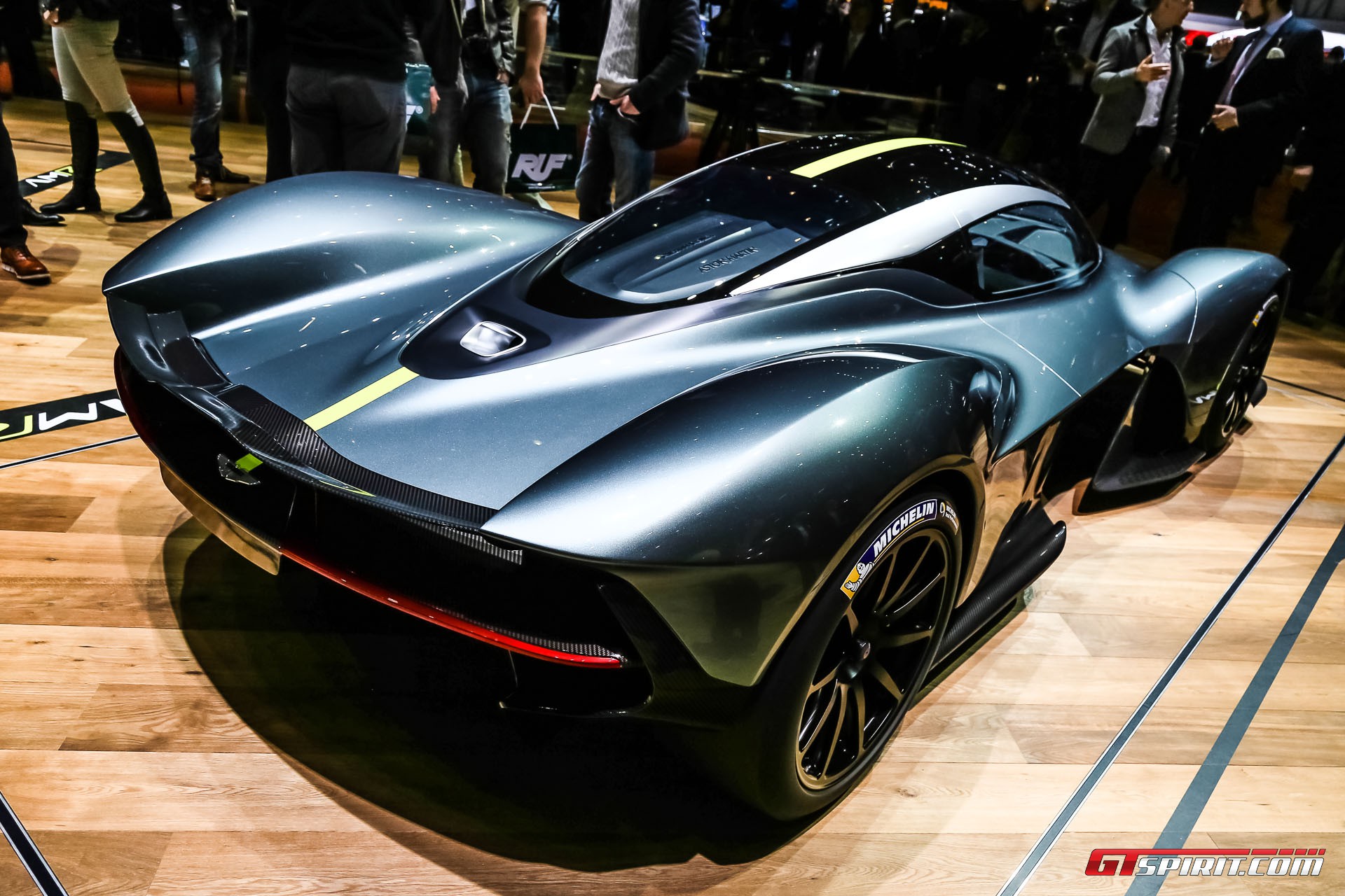 AstonMartinValkyrieatGeneva201703   SuperCars.net