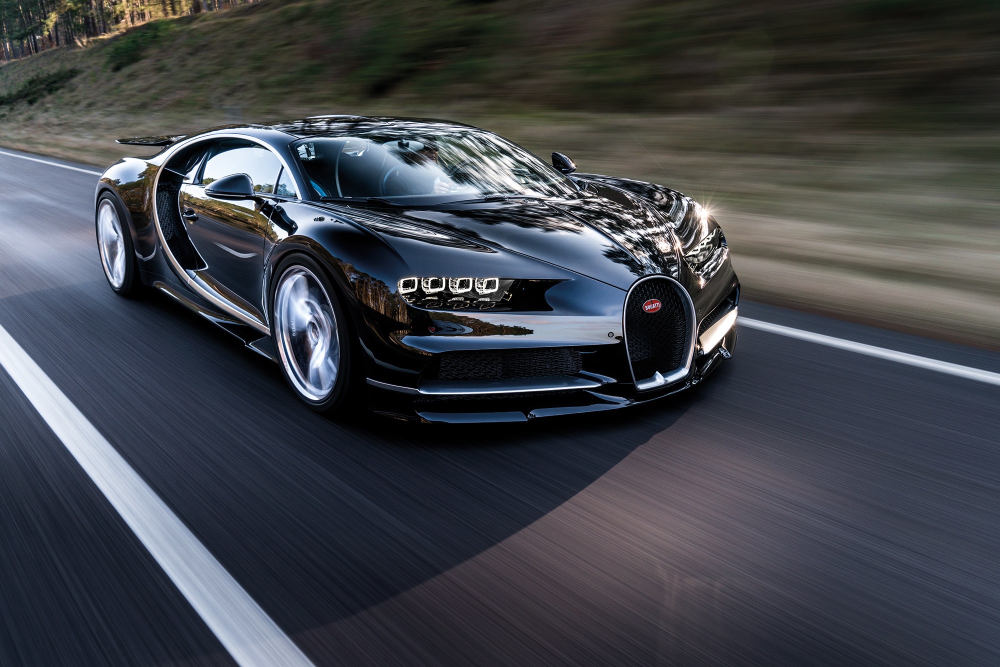 2017 Bugatti Chiron Full HD Wallpaper 2017 Bugatti Chiron Full HD Wallpaper