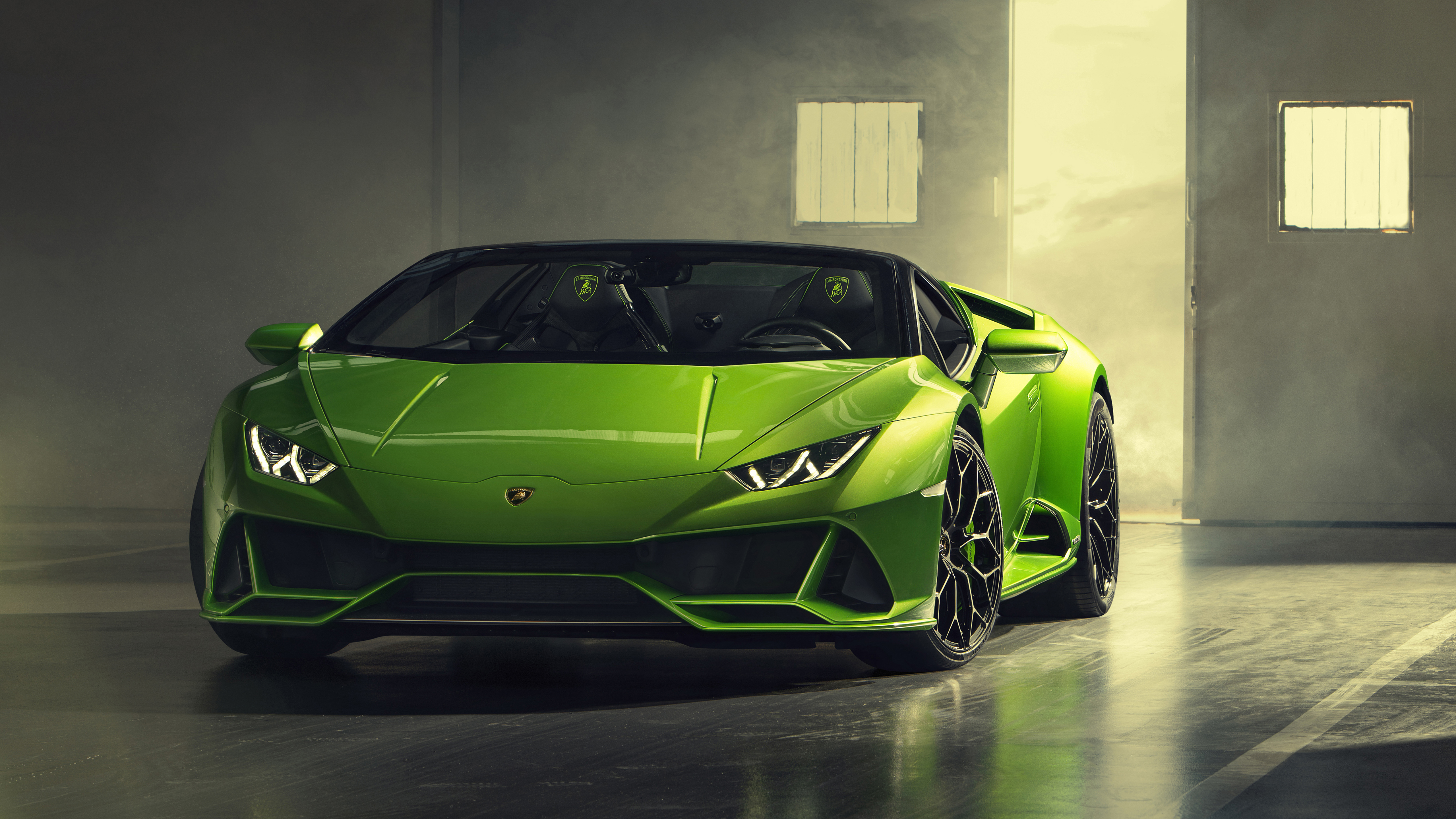 Lamborghini: 0-60 time, 1/4 Mile time, Power & Top Speed (Every Model)