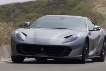 Ferrari 812 Superfast Review by DRIVETRIBE