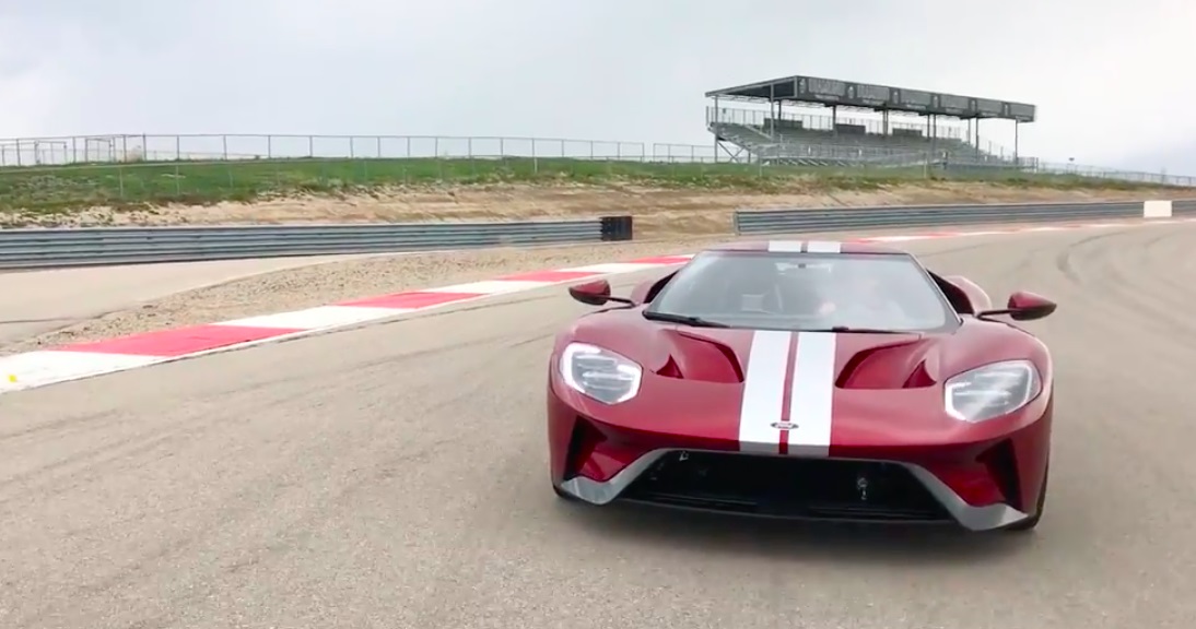The Top 10 Fastest Cars of 2017 - 2017 Ford GT