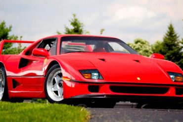 1989 Ferrari F40 in Bright Red