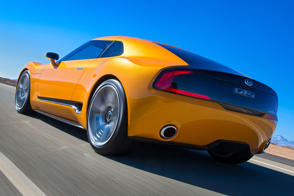 2014 Kia GT4 Stinger Concept