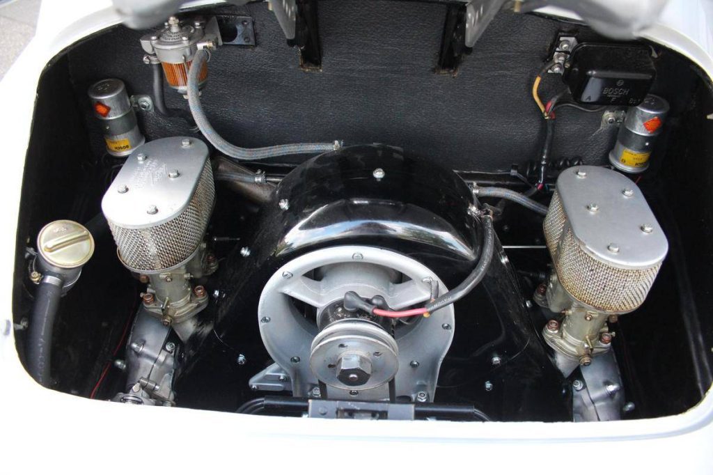 Carrera 1.5L engine