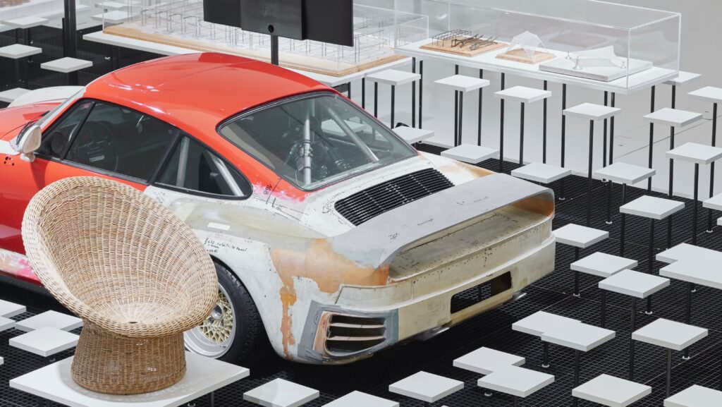 Porsche 959 development mule on display as part of an exhibition at Qatar museum