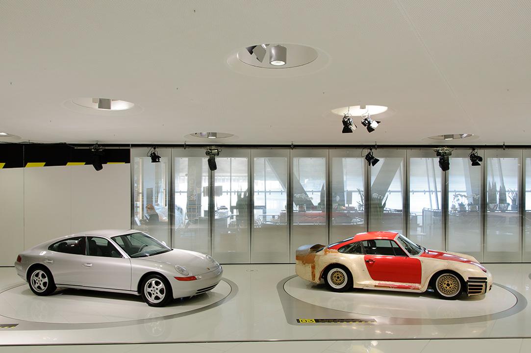 Porsche 959 test car on display alongside other Porsche concept cars at Porsche museum